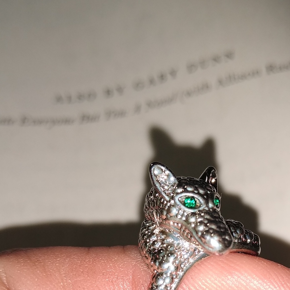 Foxy fox silver ring green eyes size 6.5